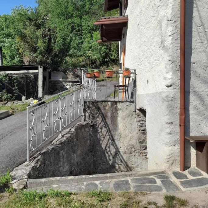 La Casetta Delle Nuvole Mazzo di Valtellina Bagian luar foto