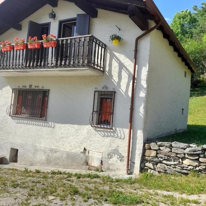 La Casetta Delle Nuvole Mazzo di Valtellina Bagian luar foto